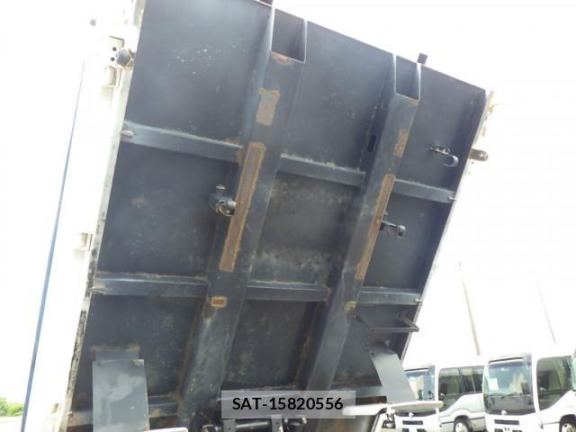Hino DUTRO 2013-09 7250594-10