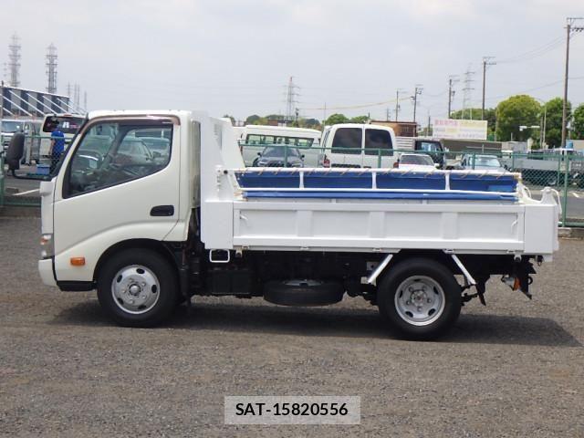 Hino DUTRO 2013-09 7250594-3