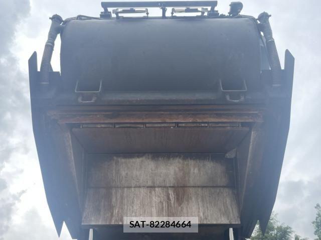 Hino DUTRO 2017-10 7250588-19