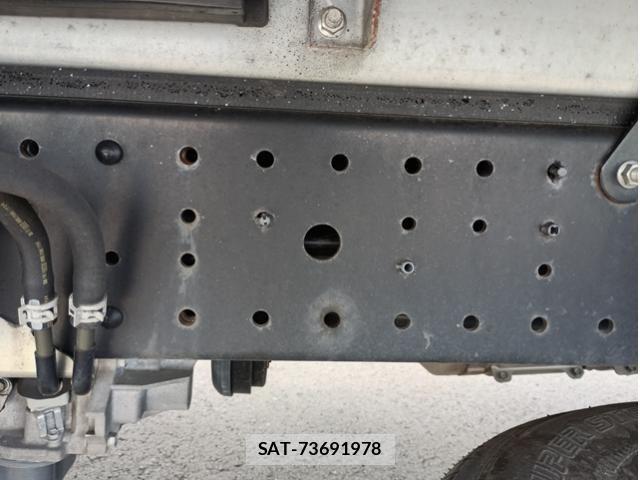 Hino DUTRO 2022-03 7250558-10