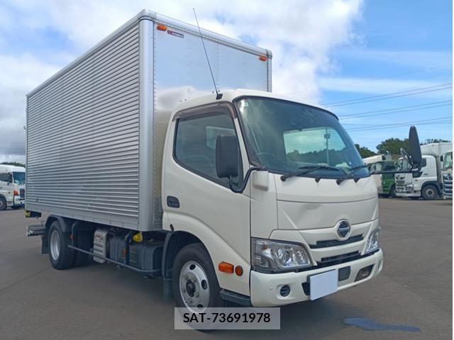 Hino DUTRO 2022-03 7250558-1