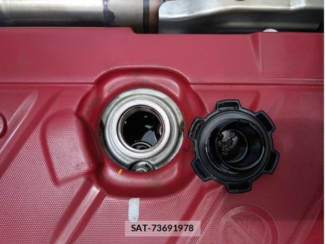 Hino DUTRO 2022-03 7250558-21