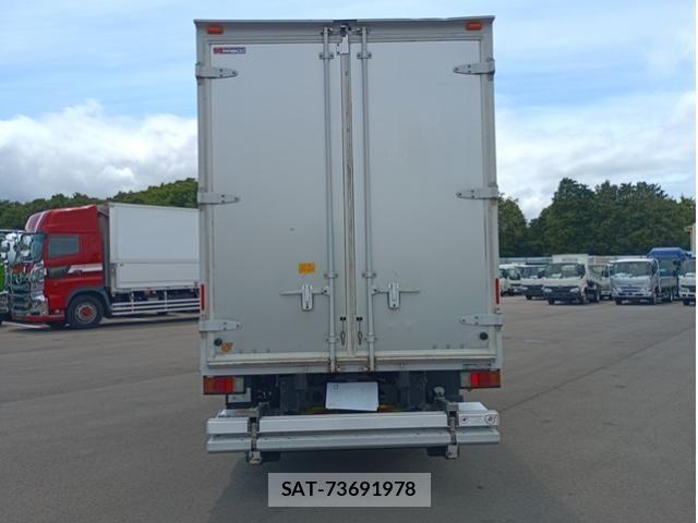 Hino DUTRO 2022-03 7250558-4