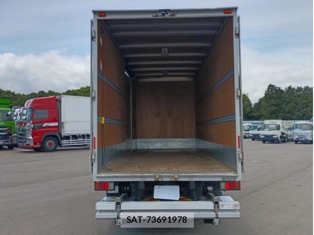 Hino DUTRO 2022-03 7250558-5