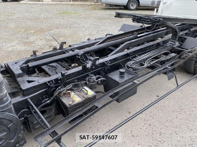 Hino DUTRO 2008-09 7250599-14