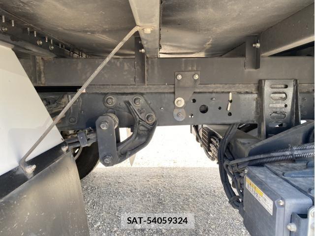 Hino DUTRO 2020-07 7271832-17