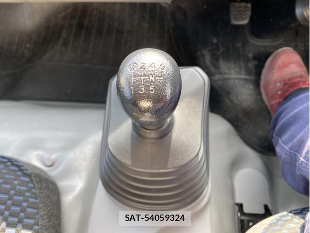 Hino DUTRO 2020-07 7271832-23