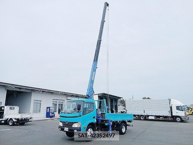 Hino DUTRO 2009-09 7271830-4