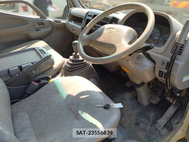Hino DUTRO 1999-09 7271834-10