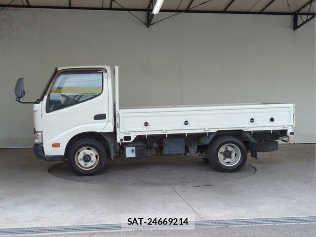Hino DUTRO 2014-10 7271833-19