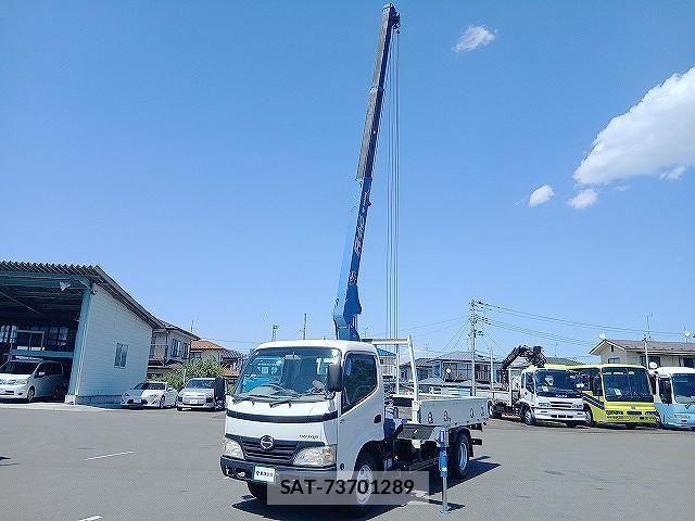 Hino DUTRO 2007-08 7271831-4