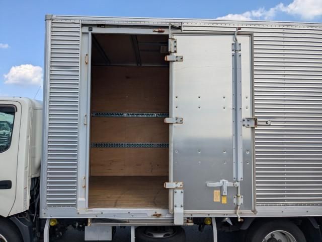 Hino DUTRO 2021-01 7306666-13