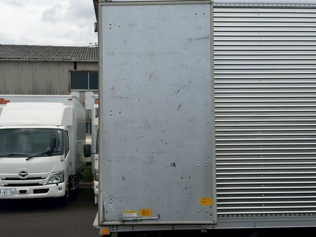 Hino DUTRO 2022-03 7306664-15