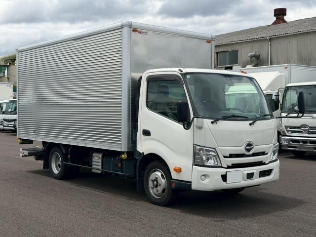 Hino DUTRO 2022-03 7306664-2