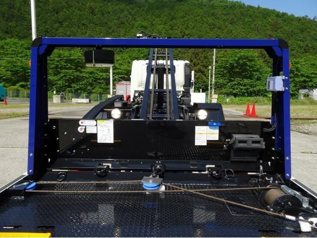 Hino DUTRO 2025-09 7306662-22