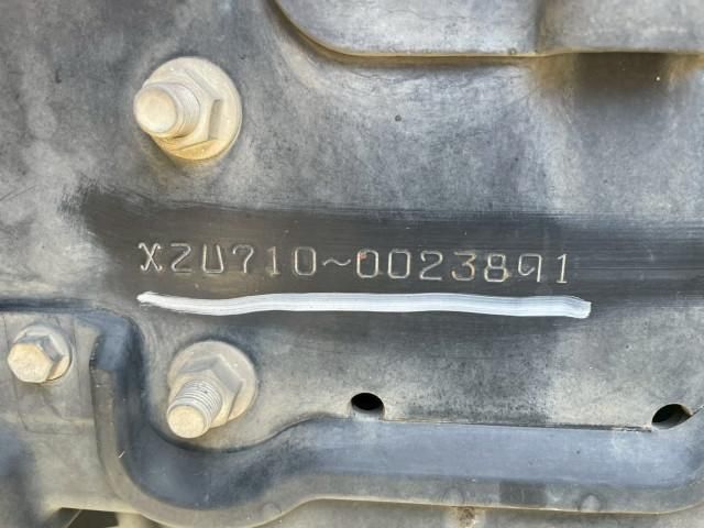 Hino DUTRO 2018-01 7306667-23