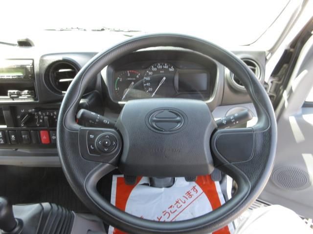 Hino DUTRO 2022-03 7306663-13