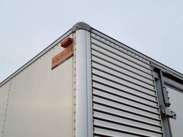 Hino DUTRO 2021-05 7306665-21