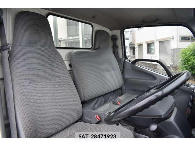 Hino DUTRO 2016-08 7326806-14