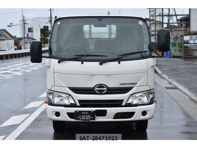 Hino DUTRO 2016-08 7326806-4