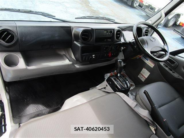 Hino DUTRO 2013-12 7326802-22