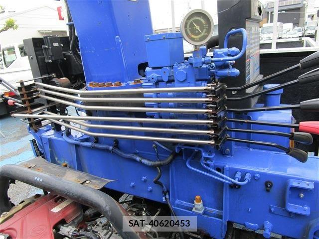 Hino DUTRO 2013-12 7326802-27