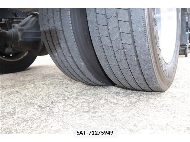 Hino DUTRO 2021-03 7326803-15