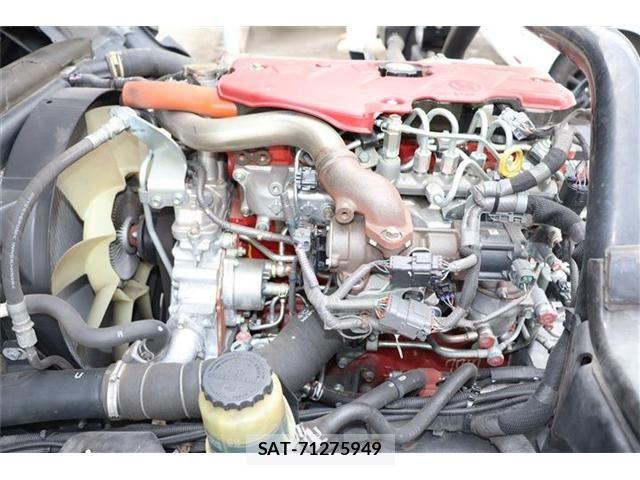 Hino DUTRO 2021-03 7326803-16