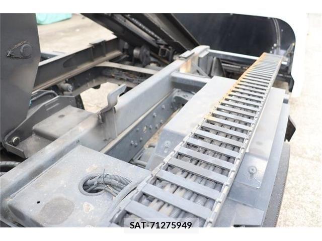 Hino DUTRO 2021-03 7326803-23