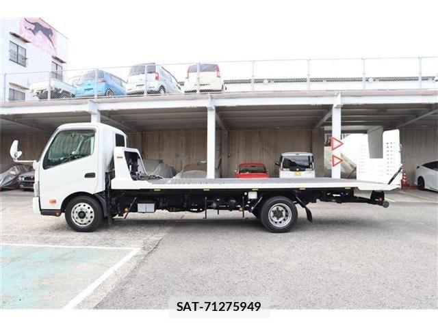 Hino DUTRO 2021-03 7326803-5