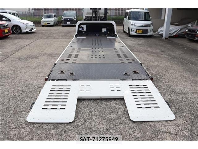 Hino DUTRO 2021-03 7326803-6