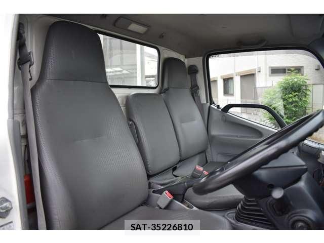 Hino DUTRO 2012-09 7326804-11