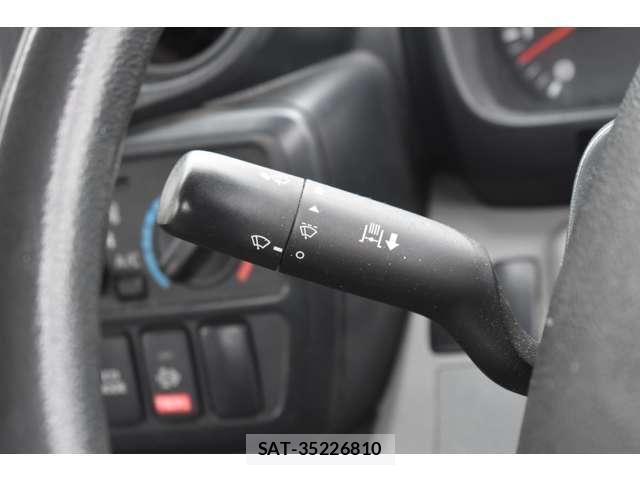 Hino DUTRO 2012-09 7326804-15