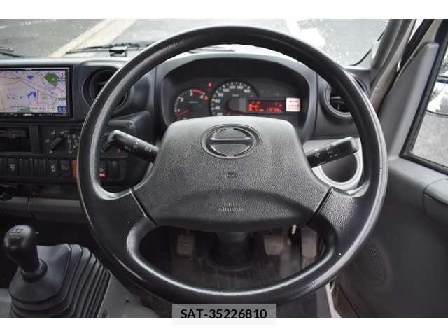 Hino DUTRO 2012-09 7326804-4