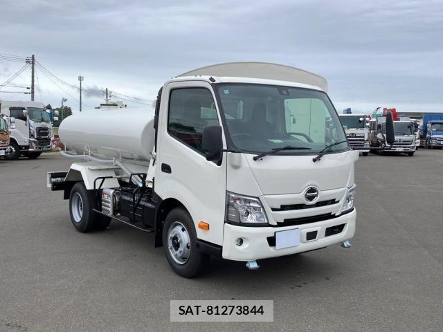 Hino DUTRO 2025-05 7357580-1