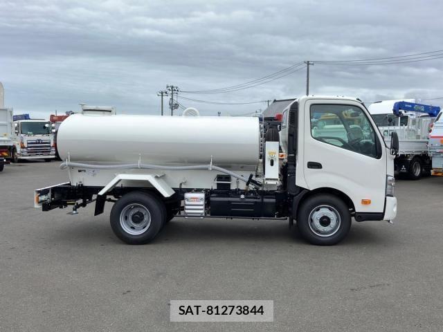 Hino DUTRO 2025-05 7357580-5