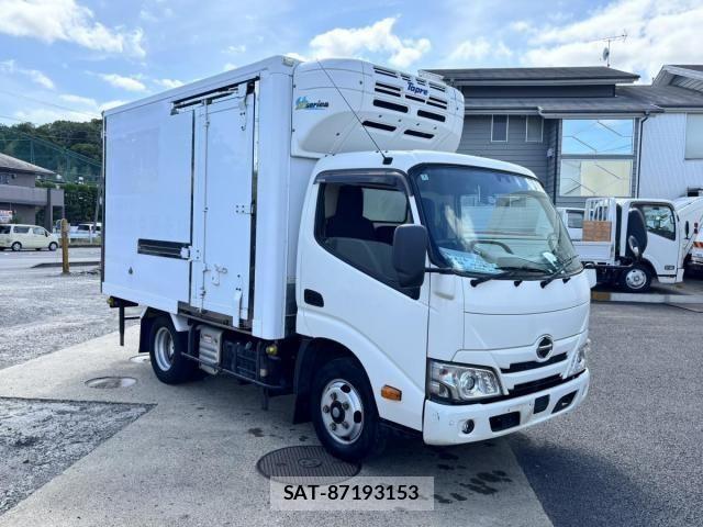 Hino DUTRO 2020-02 7357592-2