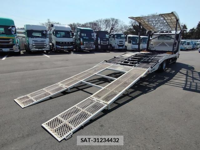 Hino DUTRO 2019-08 7357578-7