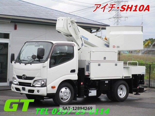 Hino DUTRO 2017-12 7357586-0