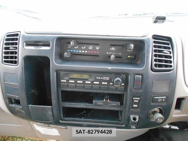 Hino DUTRO 2007-02 7357589-13