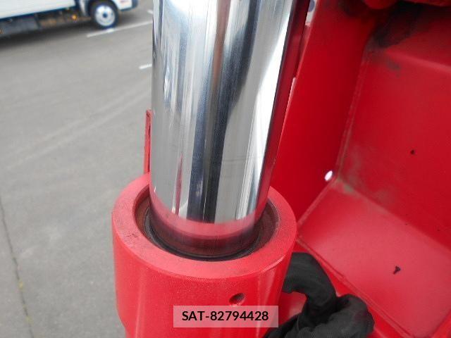 Hino DUTRO 2007-02 7357589-6