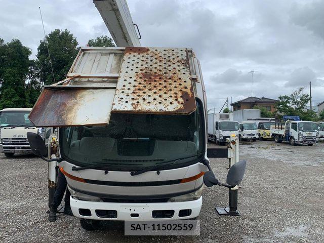 Hino DUTRO 2007-04 7357597-27
