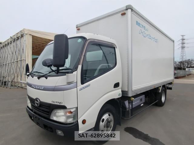Hino DUTRO 2009-03 7357593-0