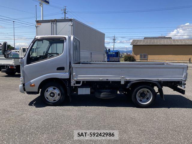 Hino DUTRO 2019-05 7357591-22