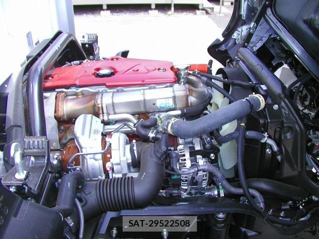Hino DUTRO 2025-11 7357582-23