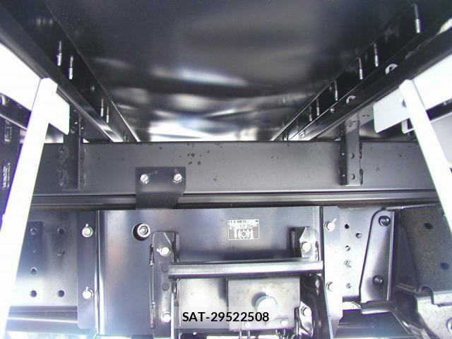 Hino DUTRO 2025-11 7357582-6