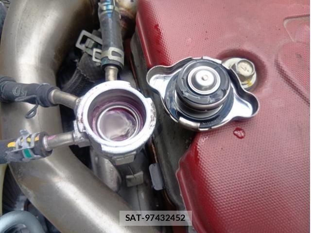 Hino DUTRO 2019-04 7357588-16