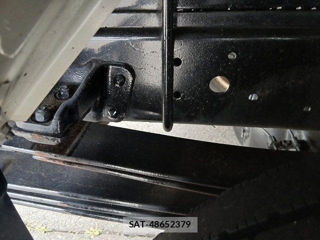 Hino DUTRO 2007-08 7357595-22