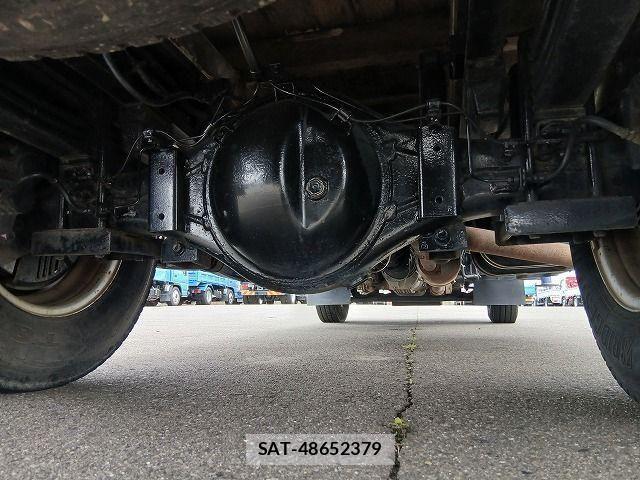 Hino DUTRO 2007-08 7357595-23