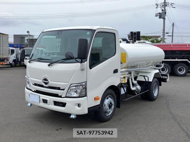 Hino DUTRO 2025-06 7357581-0